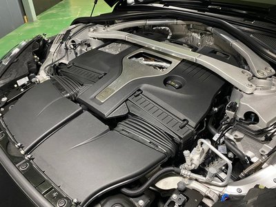 2021 Aston Martin DBX 照片 44