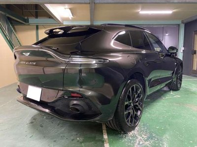 2021 Aston Martin DBX 照片 8