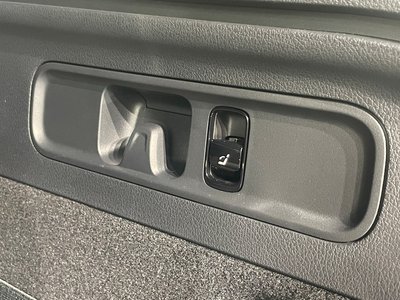2025 Mercedes-BENZ GLC AMG 照片 14