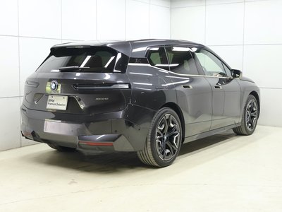 2024 BMW IX thumbnail 26