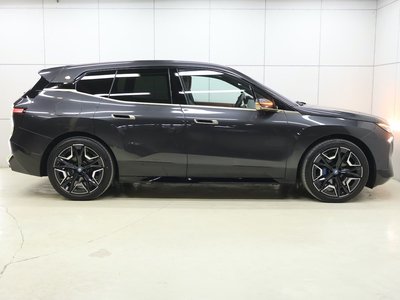 2024 BMW IX photo 8