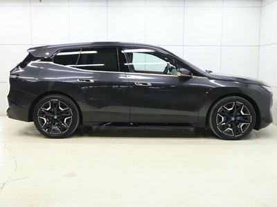 2024 BMW IX thumbnail 25