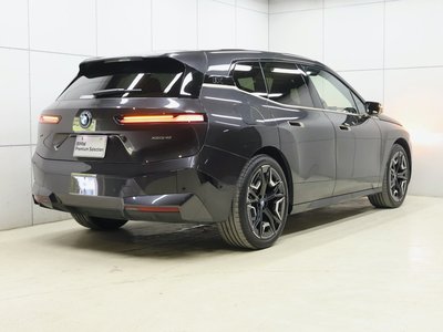 2024 BMW IX photo 2