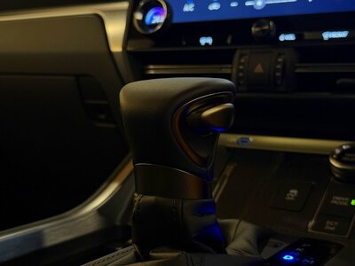 2025 Lexus GX — миниатюра 41