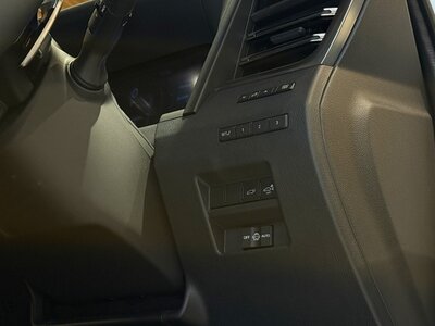 2025 Lexus GX — миниатюра 62