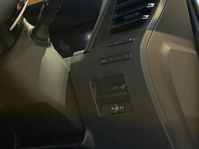 2025 Lexus GX — миниатюра 66