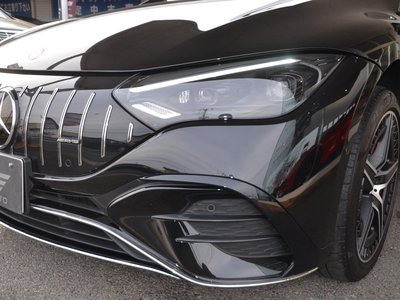2026 Mercedes-BENZ EQE AMG photo 6