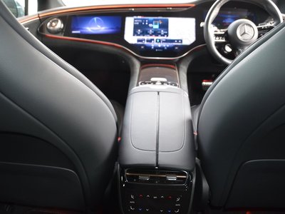 2026 Mercedes-BENZ EQE AMG thumbnail 44