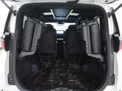 2023 Toyota VELLFIRE — фото 19
