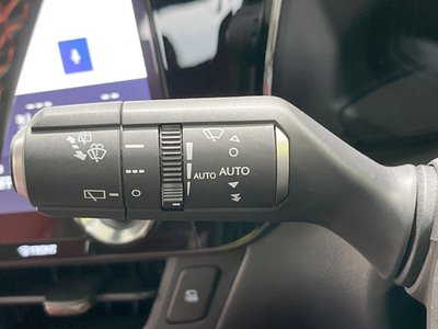 صورة 37 لـ 2023 Lexus NX