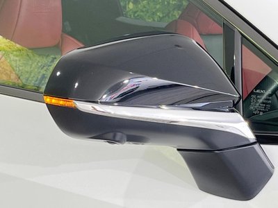 صورة 70 لـ 2023 Lexus NX
