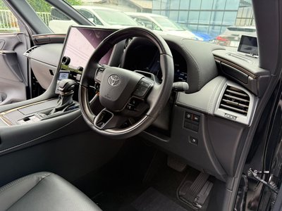 صورة 19 لـ 2026 Toyota ALPHARD