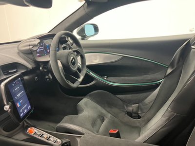 2025 Mclaren ARTURA 照片 12