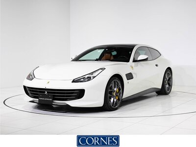 2018 Ferrari GTC4 LUSSO — фото 1