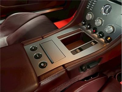 2006 Aston Martin DB9 — миниатюра 14