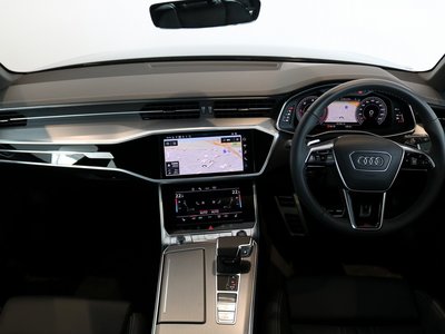 2025 AUDI A6 AVANT — фото 6