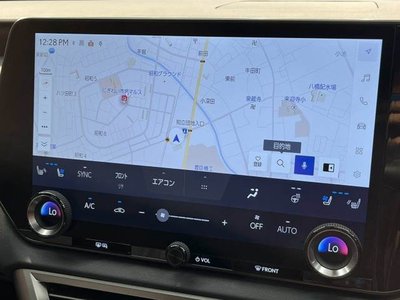 صورة مصغرة 3 لـ 2023 Lexus RX