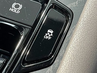صورة مصغرة 63 لـ 2023 Lexus RX