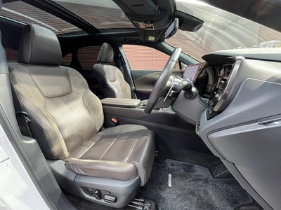 صورة مصغرة 42 لـ 2023 Lexus RX