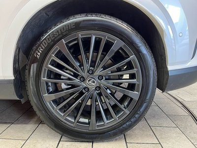 صورة مصغرة 27 لـ 2023 Lexus RX