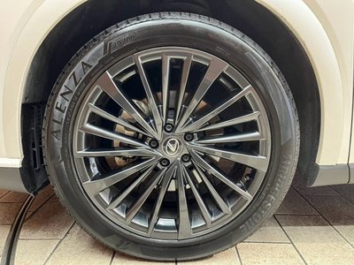صورة مصغرة 29 لـ 2023 Lexus RX