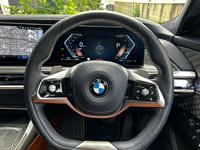 2024 BMW 7 SERIES photo 16