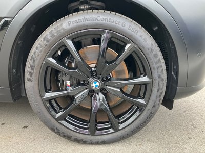 2025 BMW X7 photo 9