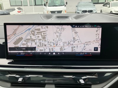 2025 BMW X7 thumbnail 35