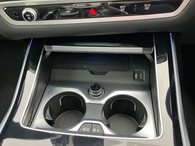 2025 BMW X7 thumbnail 29