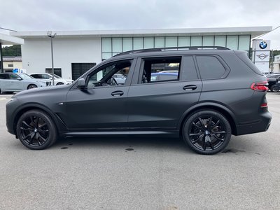 2025 BMW X7 photo 5