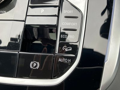 2025 BMW X7 thumbnail 33