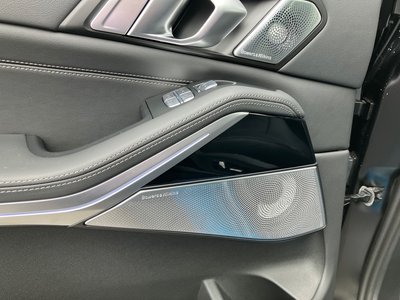 2025 BMW X7 thumbnail 46