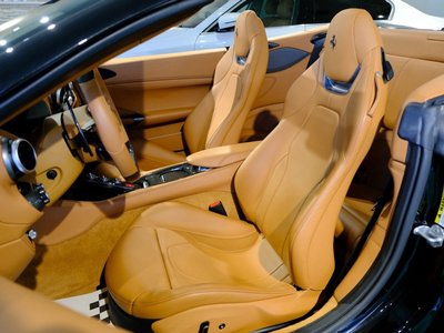 صورة 16 لـ 2019 Ferrari PORTOFINO