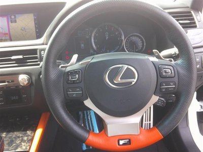 2016 Lexus GS F — фото 36
