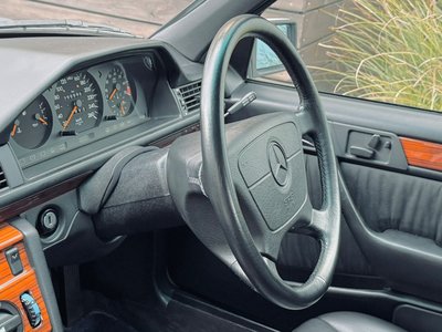 1995 Mercedes-BENZ E-CLASS 缩略图 63