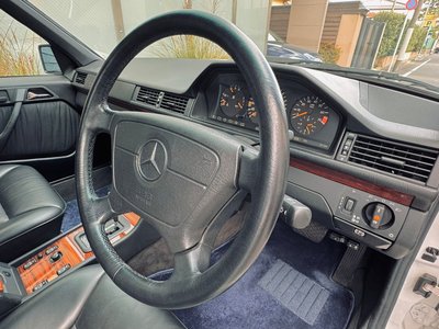 1995 Mercedes-BENZ E-CLASS 缩略图 38