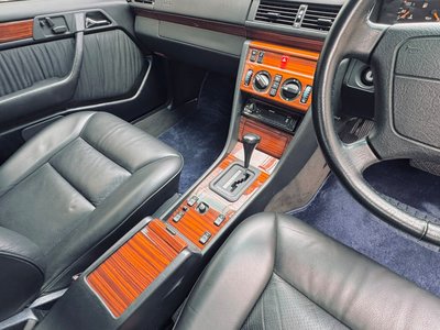 1995 Mercedes-BENZ E-CLASS 缩略图 39