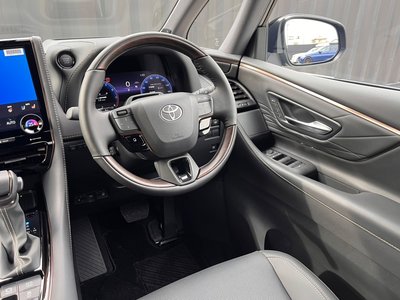 2025 Toyota ALPHARD 照片 28