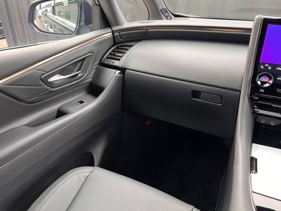 2025 Toyota ALPHARD 照片 26