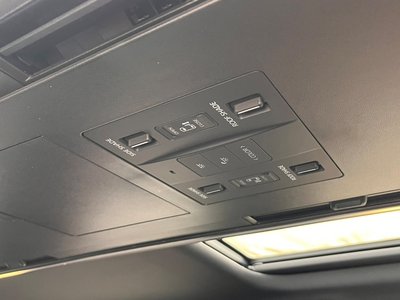 2025 Toyota ALPHARD 照片 38