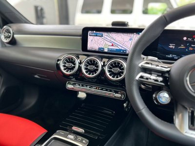2025 Mercedes-BENZ A-CLASS AMG thumbnail 21
