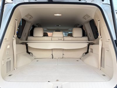 2024 Toyota LAND CRUISER 300 照片 25