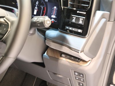 2024 Lexus LM 缩略图 13