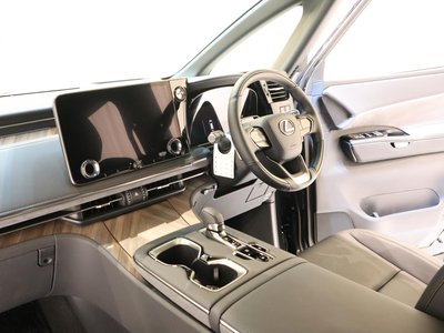 2024 Lexus LM 缩略图 16