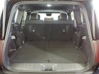 صورة 110 لـ 2025 Toyota LAND CRUISER 250