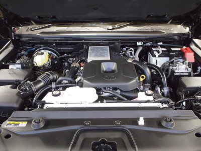 صورة 34 لـ 2025 Toyota LAND CRUISER 250