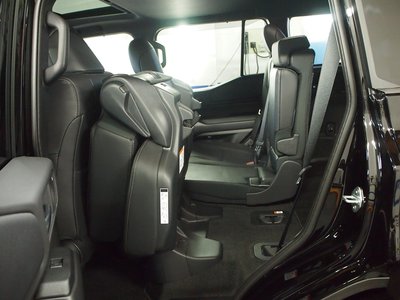 صورة 58 لـ 2025 Toyota LAND CRUISER 250