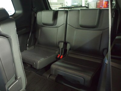 صورة 60 لـ 2025 Toyota LAND CRUISER 250