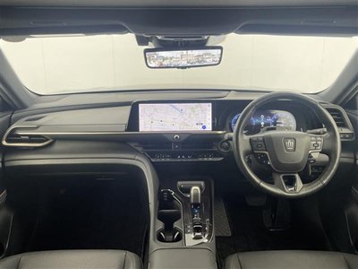2024 Toyota CROWN SPORT 照片 4