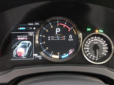 صورة 45 لـ 2015 Lexus RC F